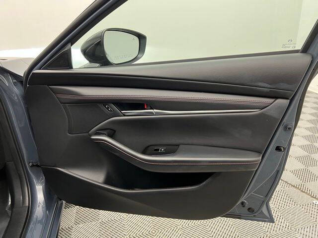 2025 Mazda Mazda3 Sedan 2.5 S Carbon Edition