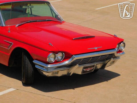 1965 Ford Thunderbird