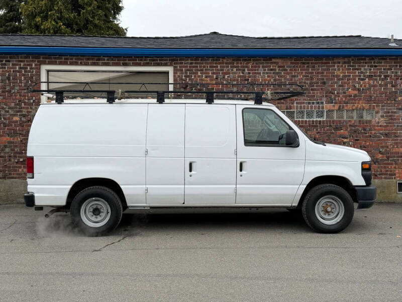 2013 Ford E-Series E-150