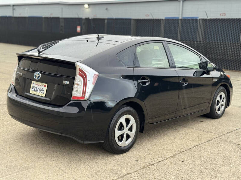2015 Toyota Prius Three