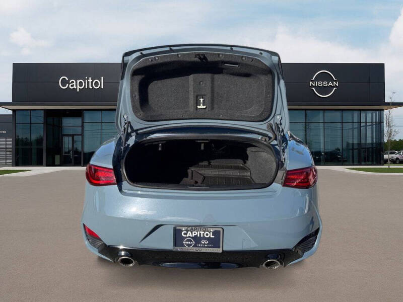 2022 Infiniti Q60 Red Sport 400