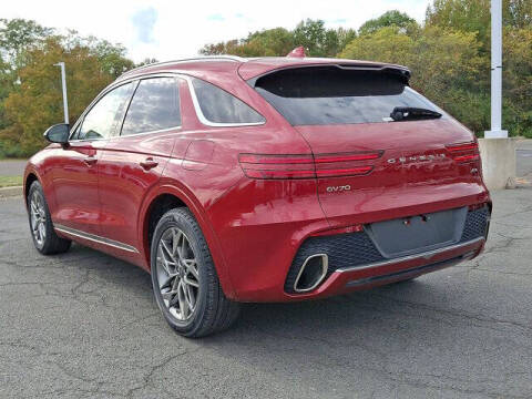 2025 Genesis GV70 2.5T Standard