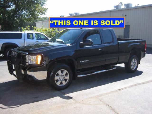2011 GMC Sierra 1500 SLT's photo