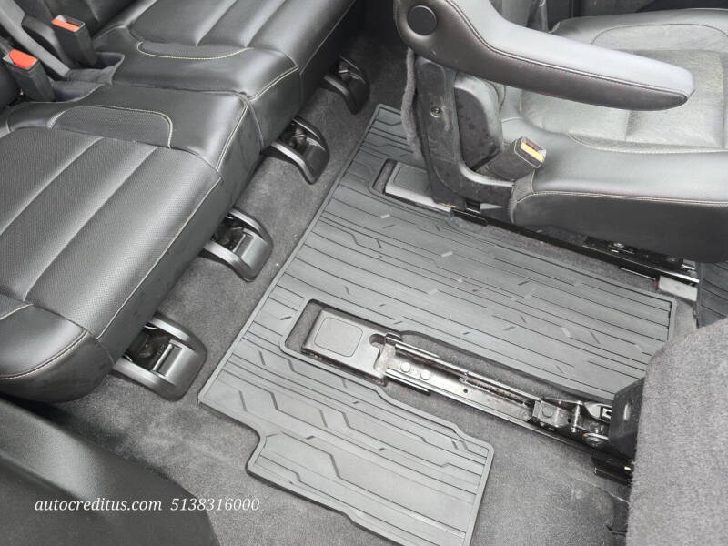 2017 GMC Acadia SLT-1