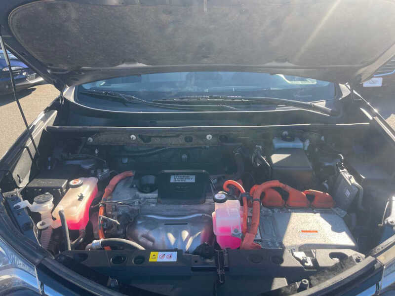 2017 Toyota RAV4 Hybrid XLE