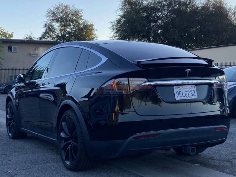 2020 Tesla Model X Long Range Plus