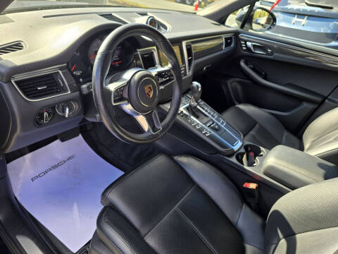 2016 Porsche Macan S