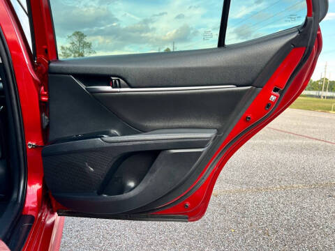 2019 Toyota Camry XSE