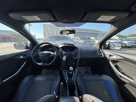 2016 Ford Focus ST