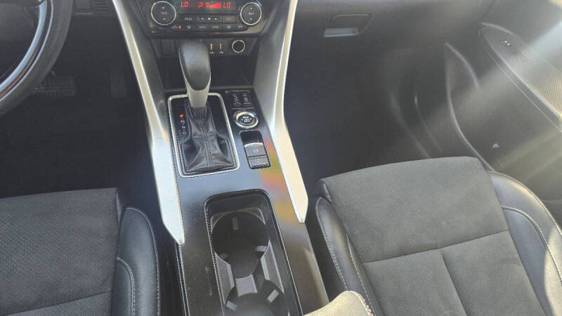 2024 Mitsubishi Eclipse Cross SE