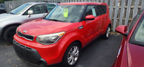 2015 Kia Soul +