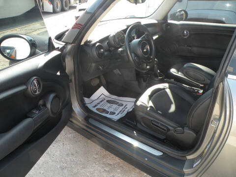 2017 MINI Hardtop 2 Door Cooper