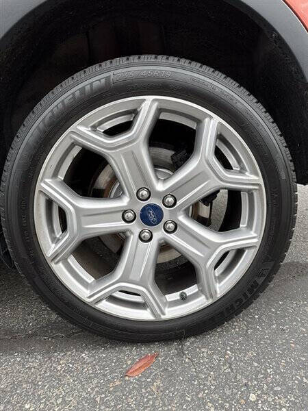 2019 Ford Escape Titanium