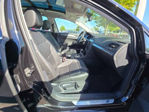 2017 Volkswagen Golf Alltrack