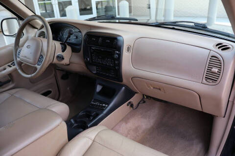 2000 Ford Explorer Eddie Bauer