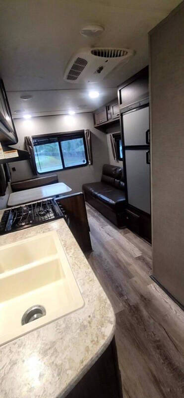 2018 Crossroads RV Zinger  for sale at Yep Cars in Dothan, AL