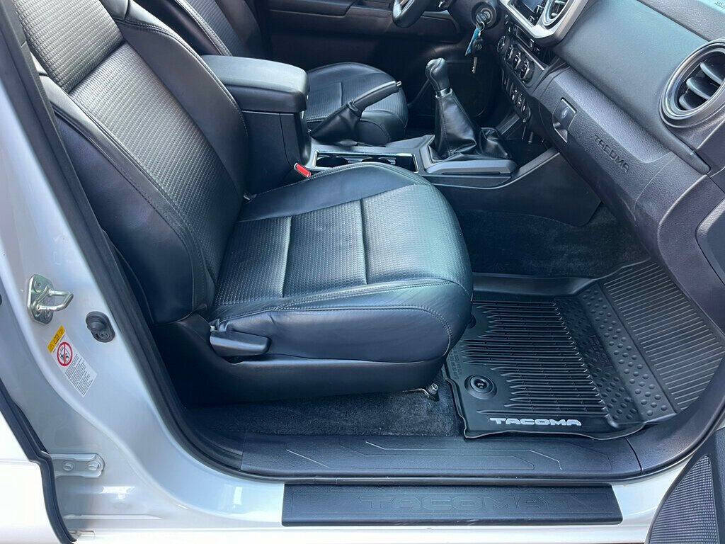 2018 Toyota Tacoma 31