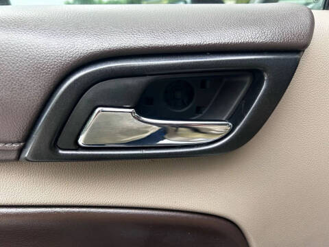 2016 Chevrolet Suburban LT