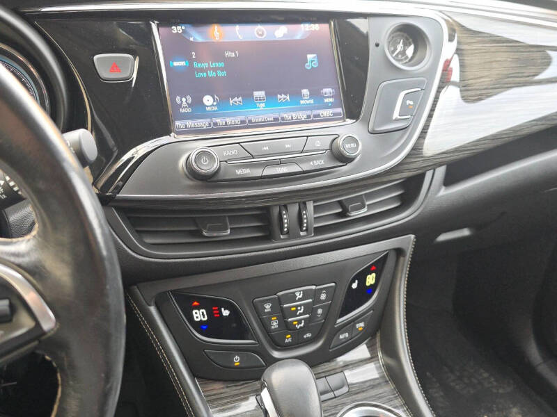 2017 Buick Envision Essence