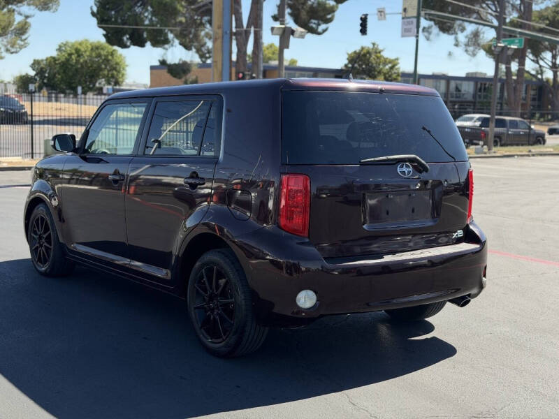 2009 Scion xB