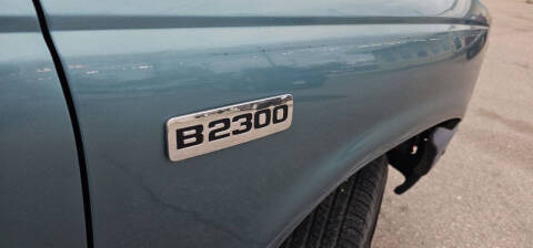 1994 Mazda B-Series B2300