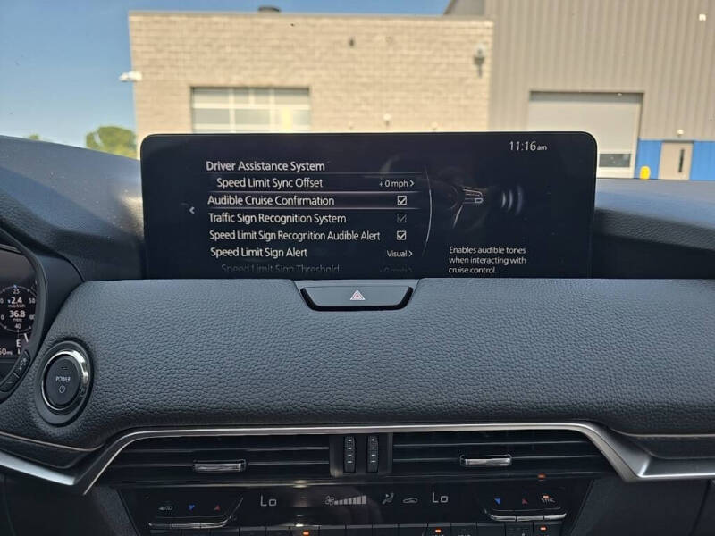 2025 Mazda CX-70 Plug-in Hybrid Premium