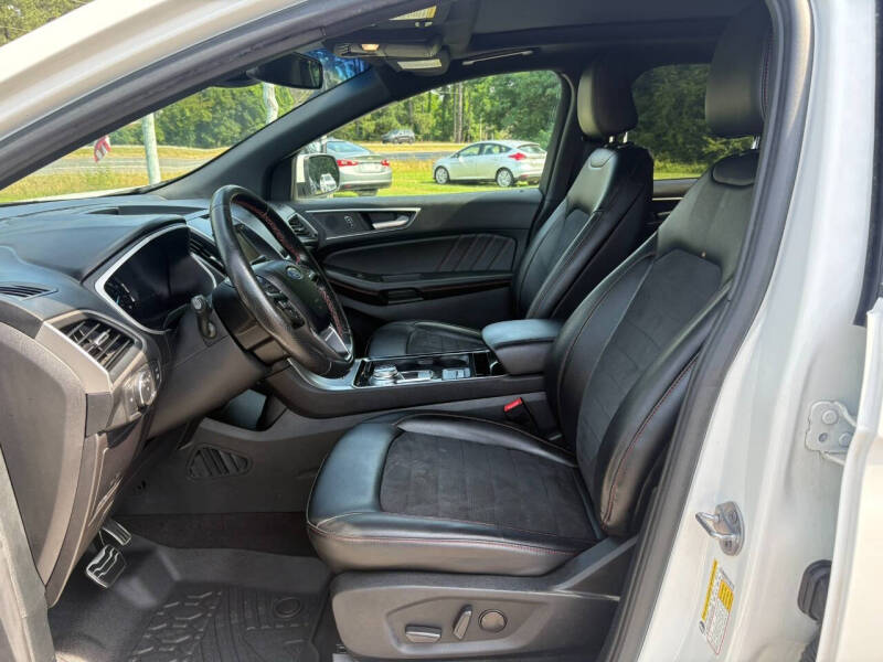 2020 Ford Edge ST Line