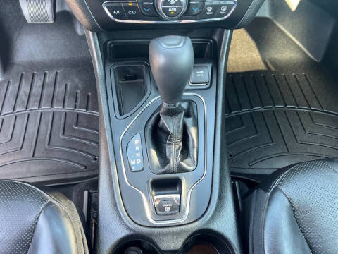 2021 Jeep Cherokee 80th Anniversary Edition