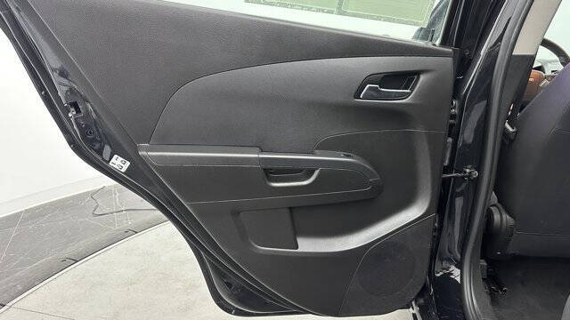 2015 Chevrolet Sonic LT Auto