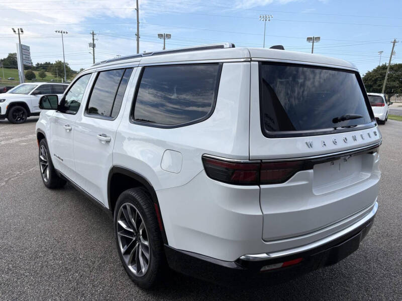 2025 Jeep Wagoneer