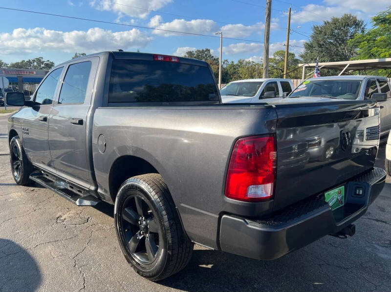 2018 RAM 1500 Express