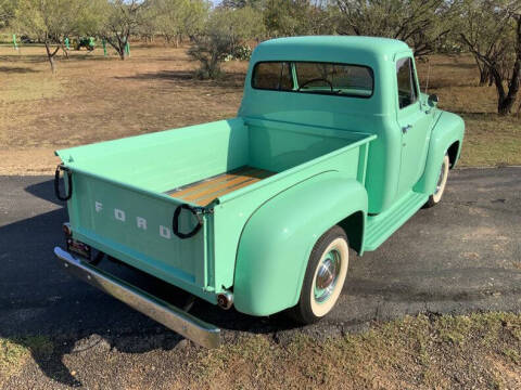 1954 Ford F-100