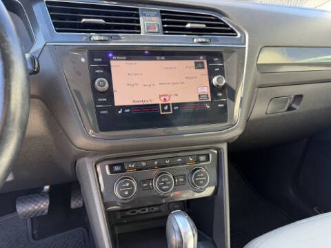 2018 Volkswagen Tiguan 2.0T SEL Premium 4Motion