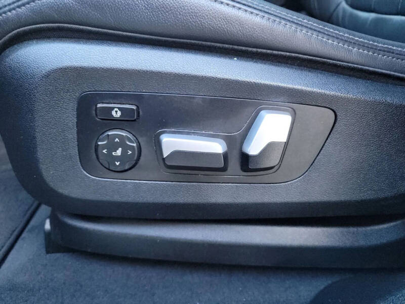 2020 BMW X6 xDrive40i