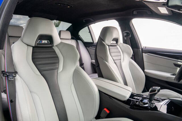 2019 BMW M5 36