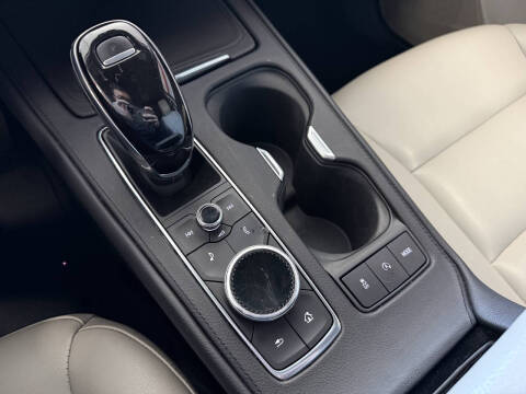 2021 Cadillac XT4 Luxury