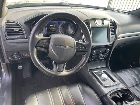 2016 Chrysler 300 S Alloy Edition