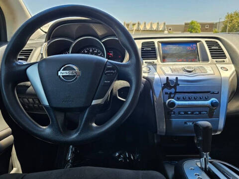 2012 Nissan Murano S