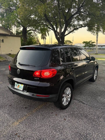 2010 Volkswagen Tiguan SE