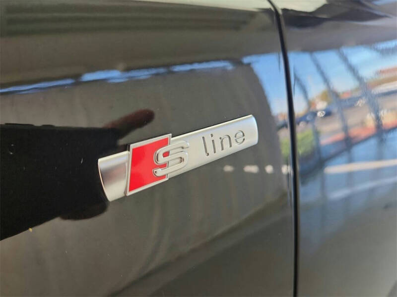 2023 Audi Q3 quattro S line Prem Plus 45 TFSI