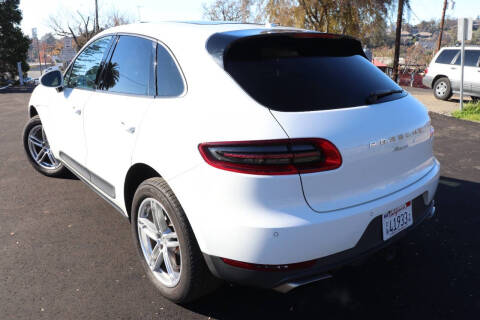 2017 Porsche Macan