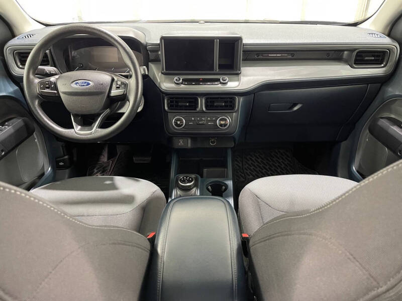 2022 Ford Maverick XL