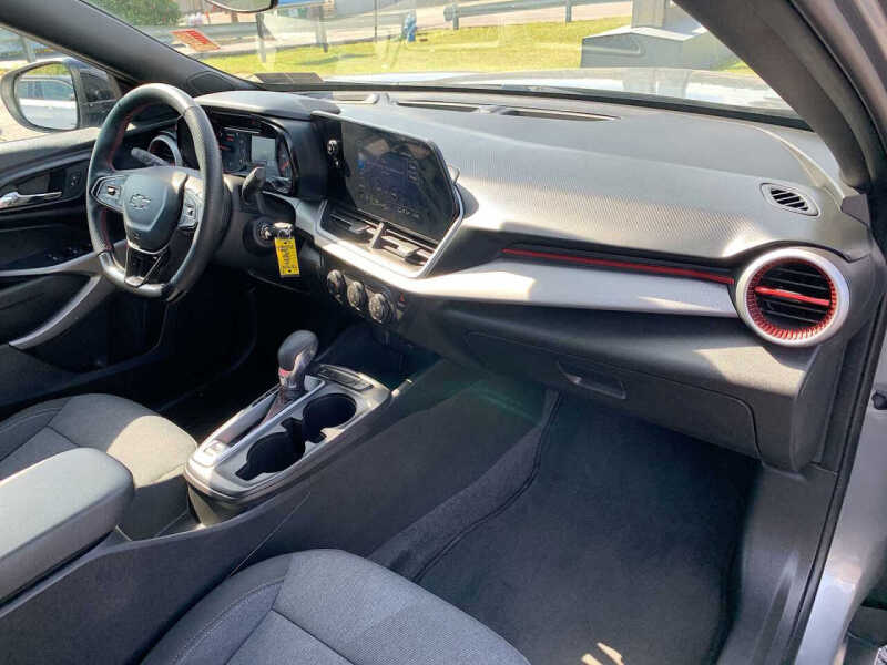 2024 Chevrolet Trax RS