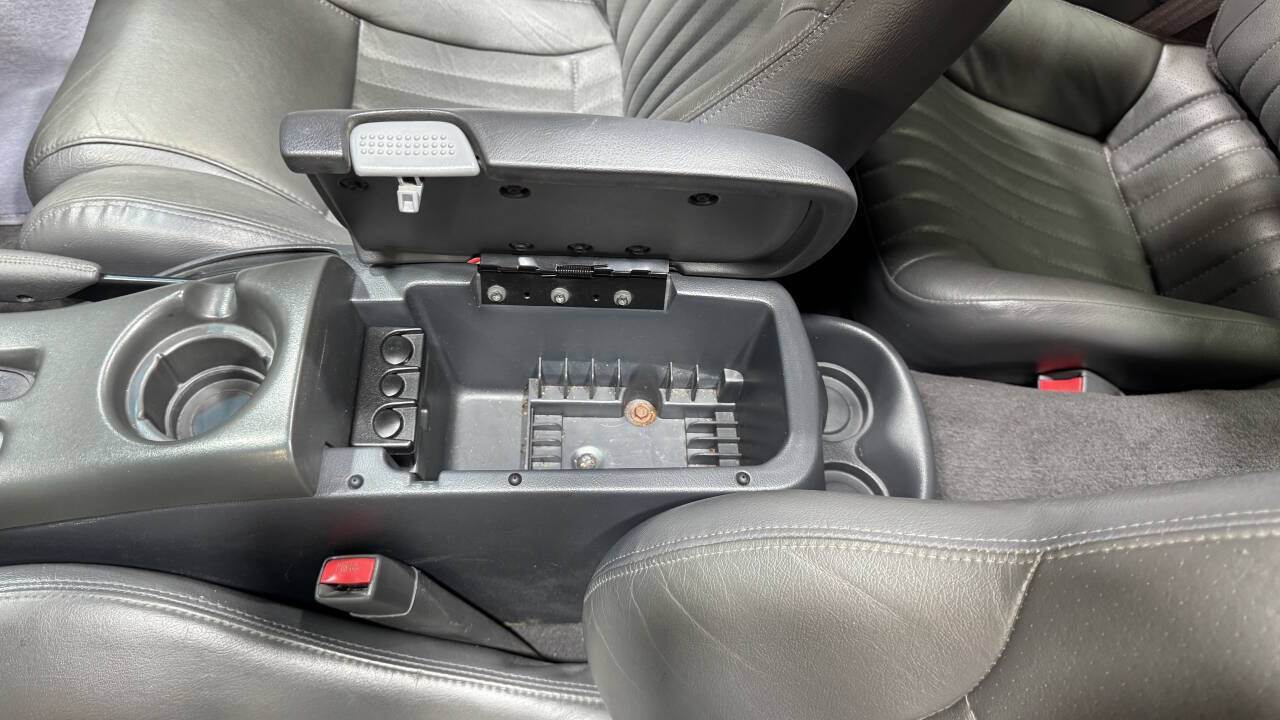 1999 Pontiac Firebird 33