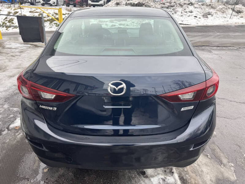 2016 Mazda MAZDA3 i Sport