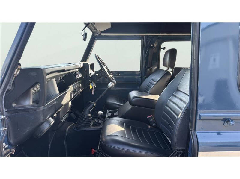 1991 Land Rover Defender