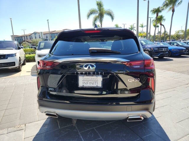 2025 Infiniti QX50 Luxe