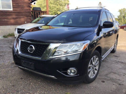 2014 Nissan Pathfinder for sale at Sparkle Auto Sales in Maplewood MN