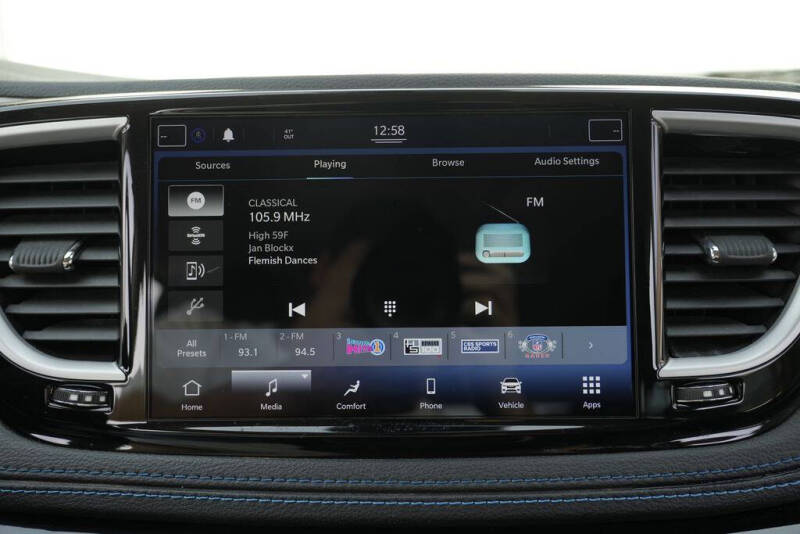 2021 Chrysler Pacifica Touring
