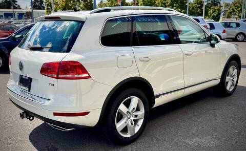 2011 Volkswagen Touareg TDI Lux